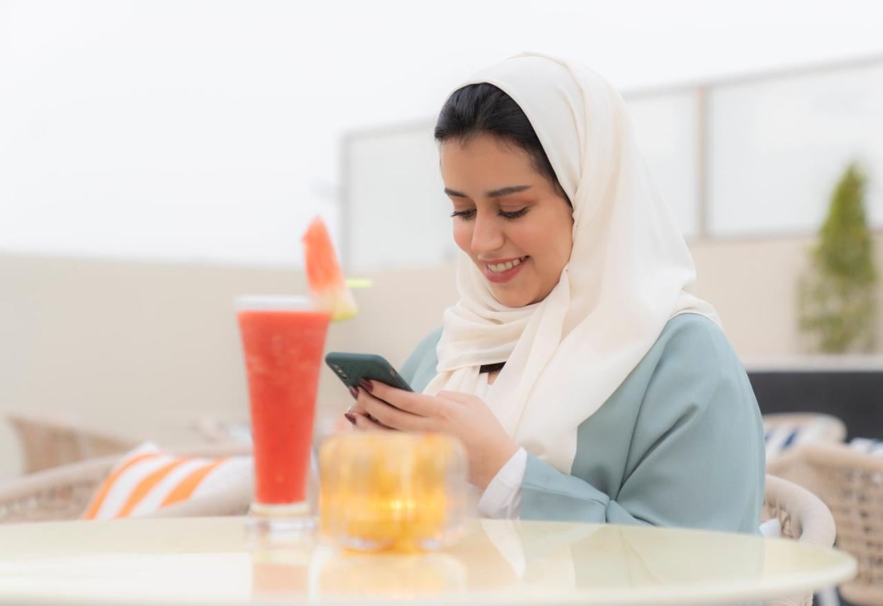 فندق هوليداي ان اند سويتس الجبيل Al Fanatir المظهر الخارجي الصورة